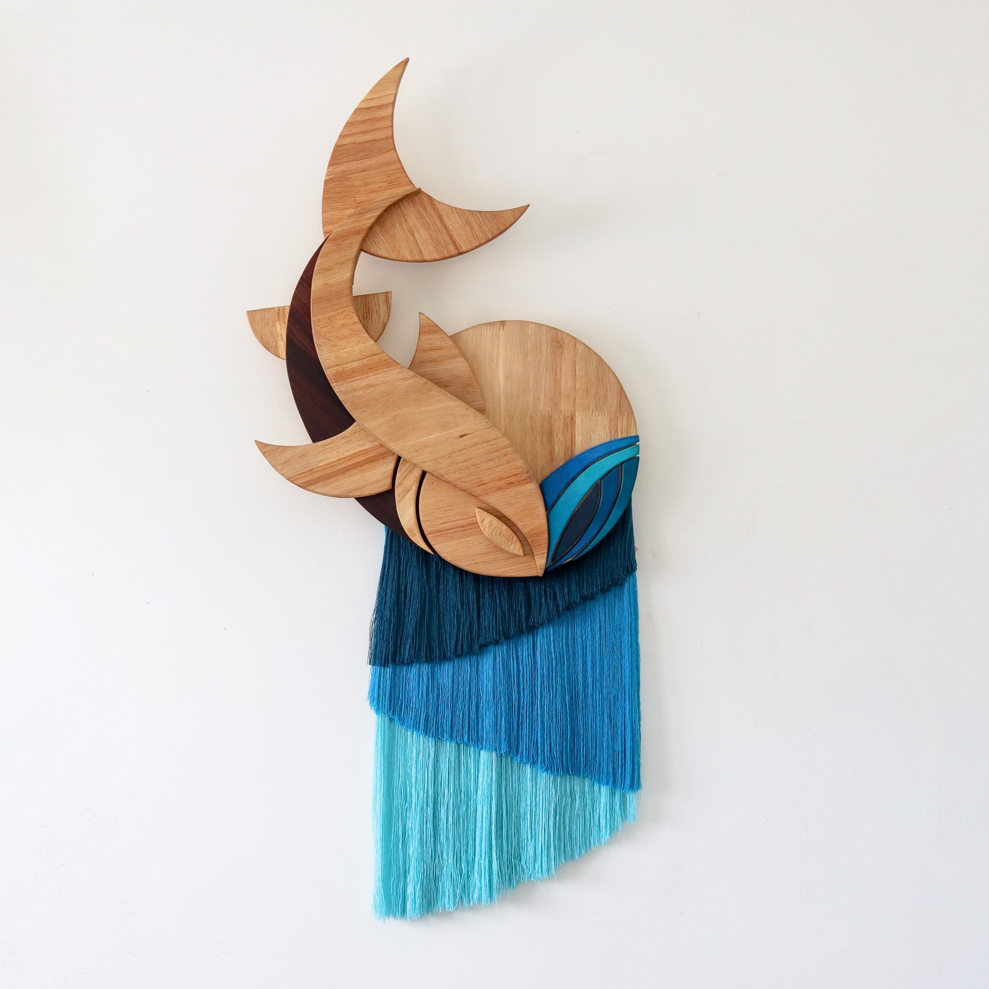 Unique Handmade Wood Sculpture Decoration Wall Art - Wooden Lobe fish statue from online root of mulberry tree